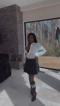 Load and play video in Gallery viewer, 40 inch body wave Brazilian Frontal unit
